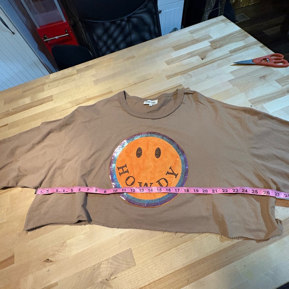 Peach Love California Cropped Howdy Smiley Sweatshirt – Oversized